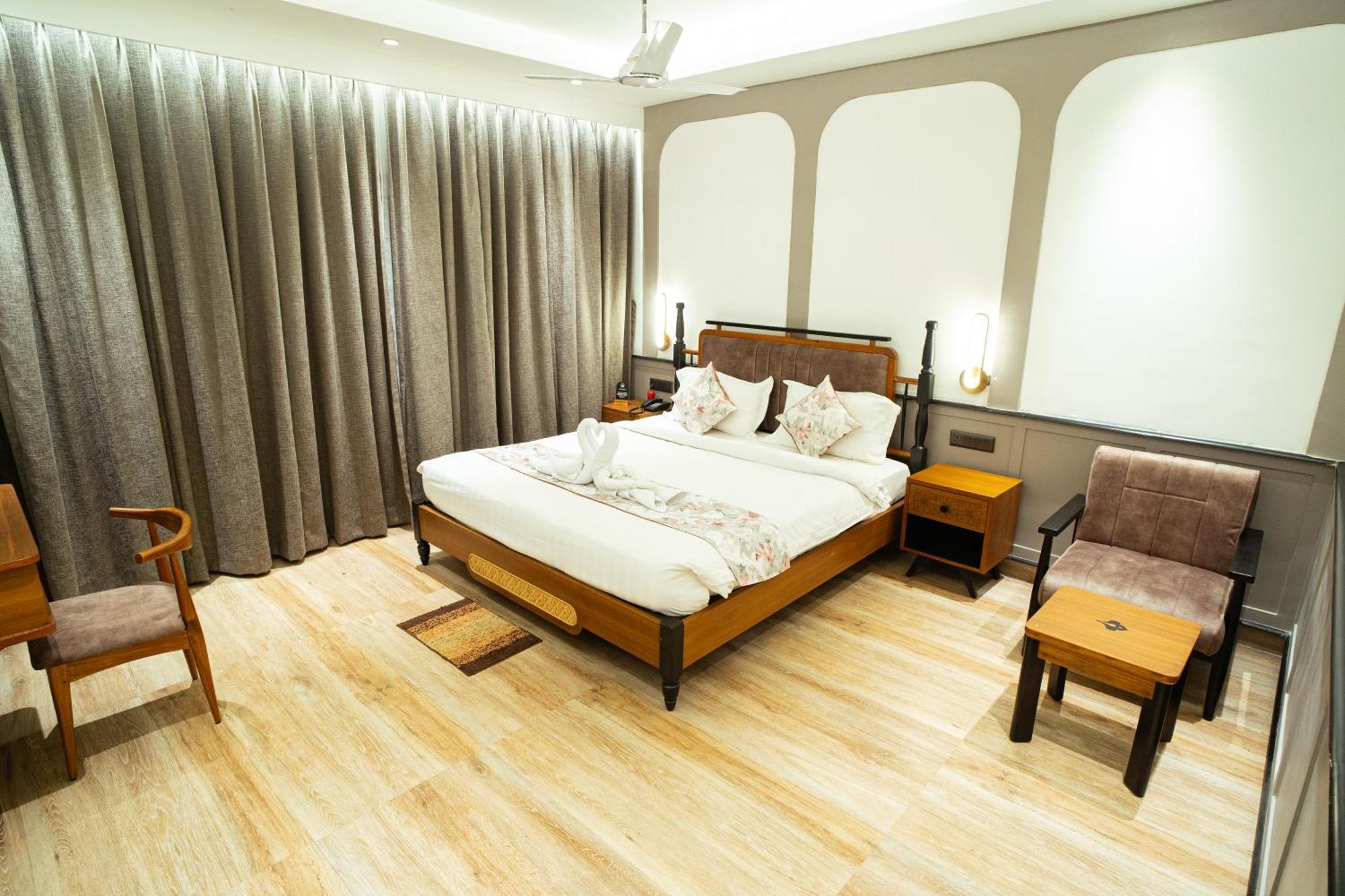 Hotel Sonar Bangla Kolaghat Bāgnān Kültér fotó