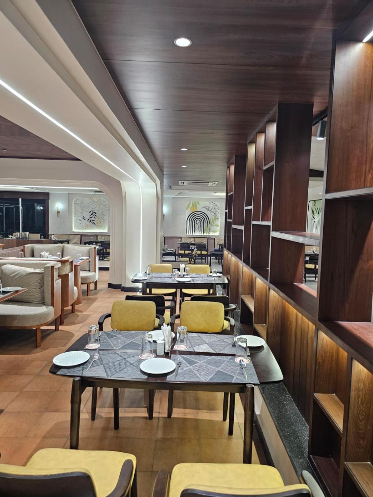 Hotel Sonar Bangla Kolaghat Bāgnān Kültér fotó